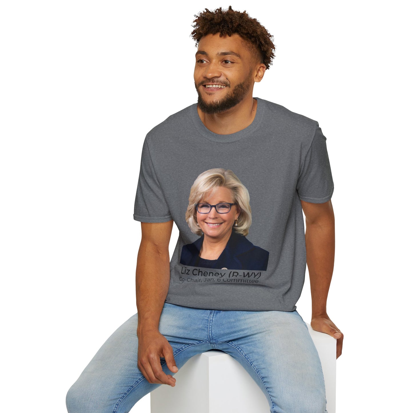 Liz Cheney T-Shirt – Truth Over Trump’s Big Lie Tee – Graphite Heather