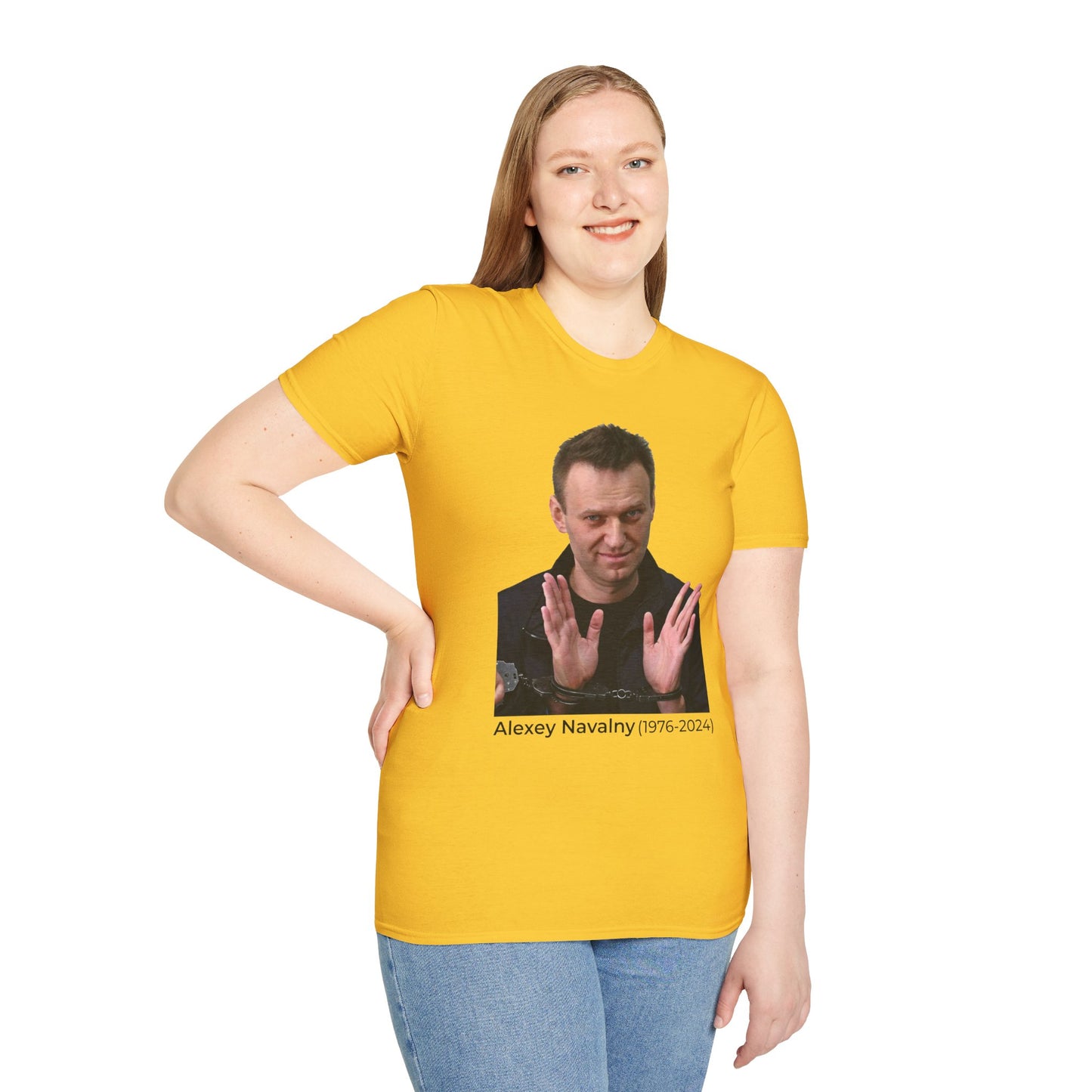 Resist Dictatorship Alexey Navalny Tribute T-Shirt – Pro-Democracy & Anti-Authoritarian Tee – Daisy Yellow Edition