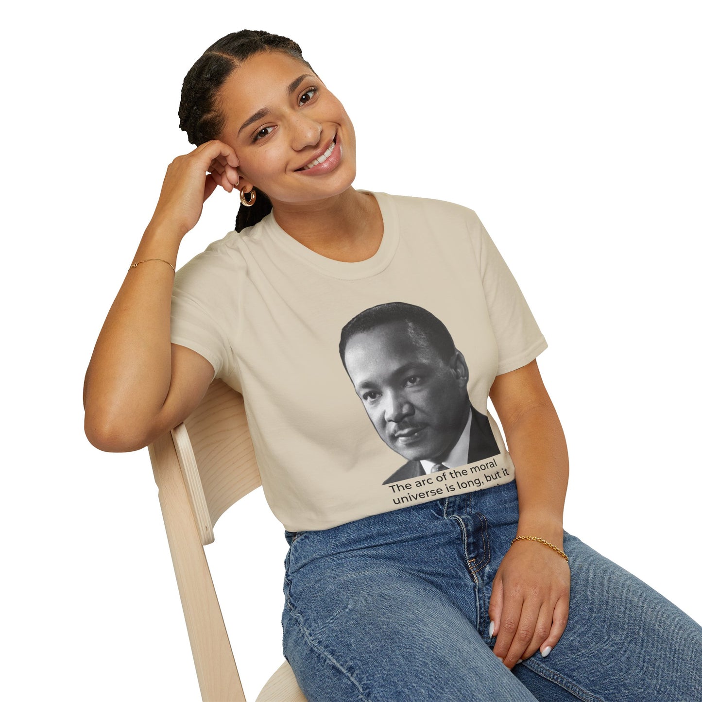 Martin Luther King Jr. Moral Arc Quote Tee – Justice Portrait Shirt (Sand)